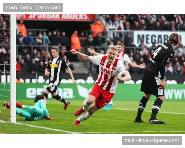 半场战报:科隆0-0奥格斯堡,保级对手间场面胶着 半场战报:科隆0-0奥格斯堡,保级对手间场面胶着